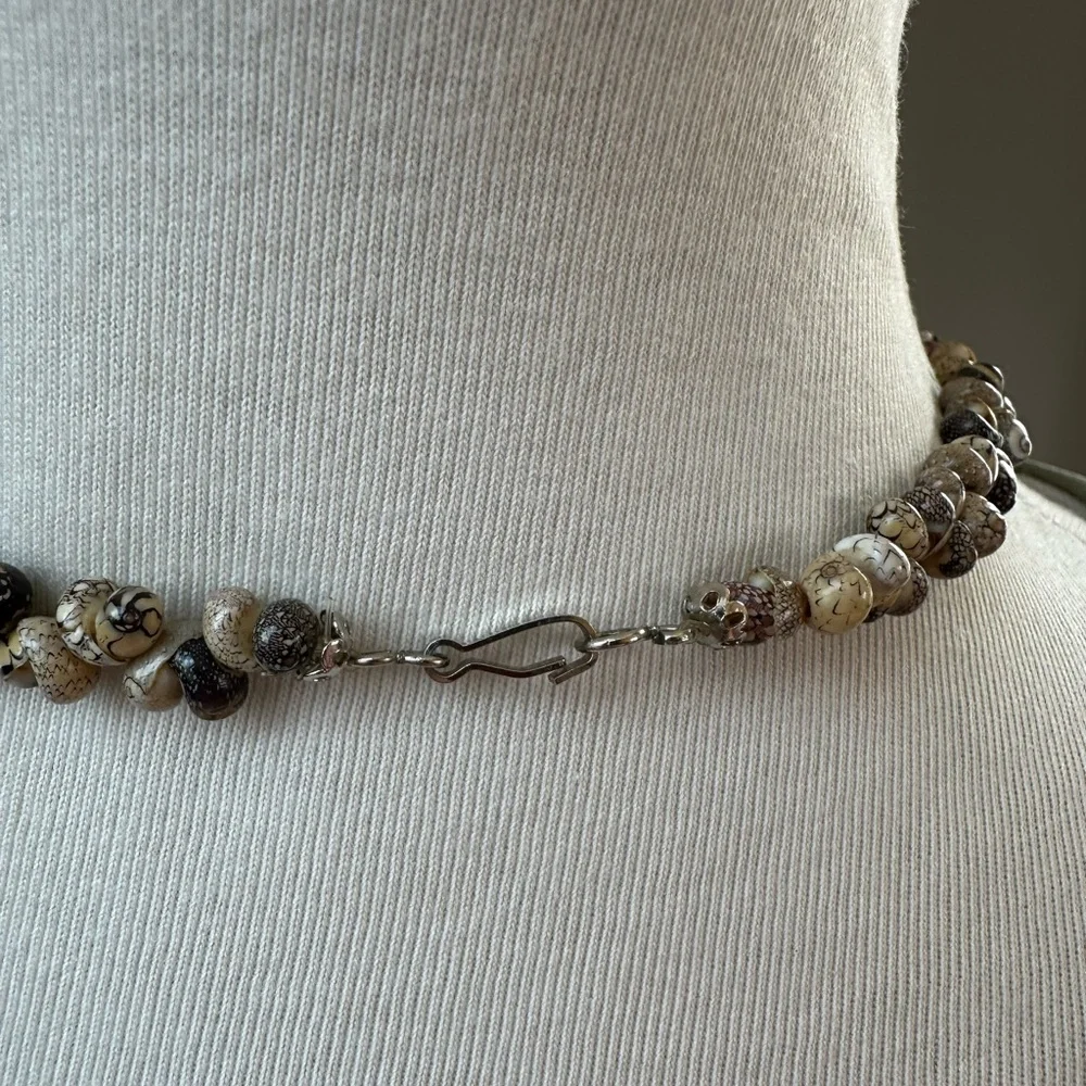 Intricate Australian Shell Lei